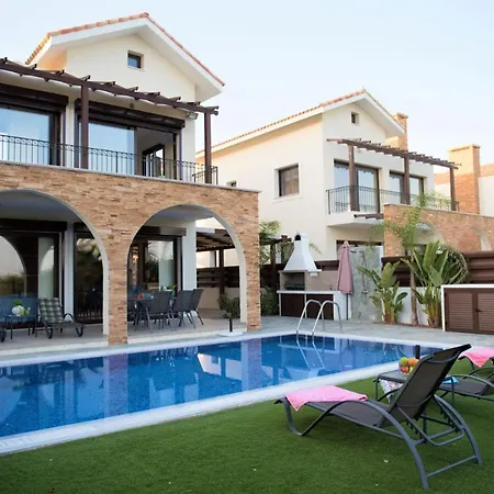 Villa Nirvana Seafront