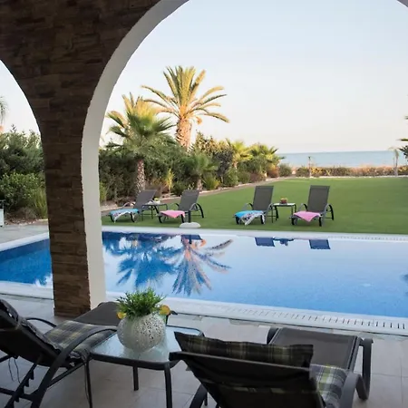 Nirvana Seafront Villa Agia Napa